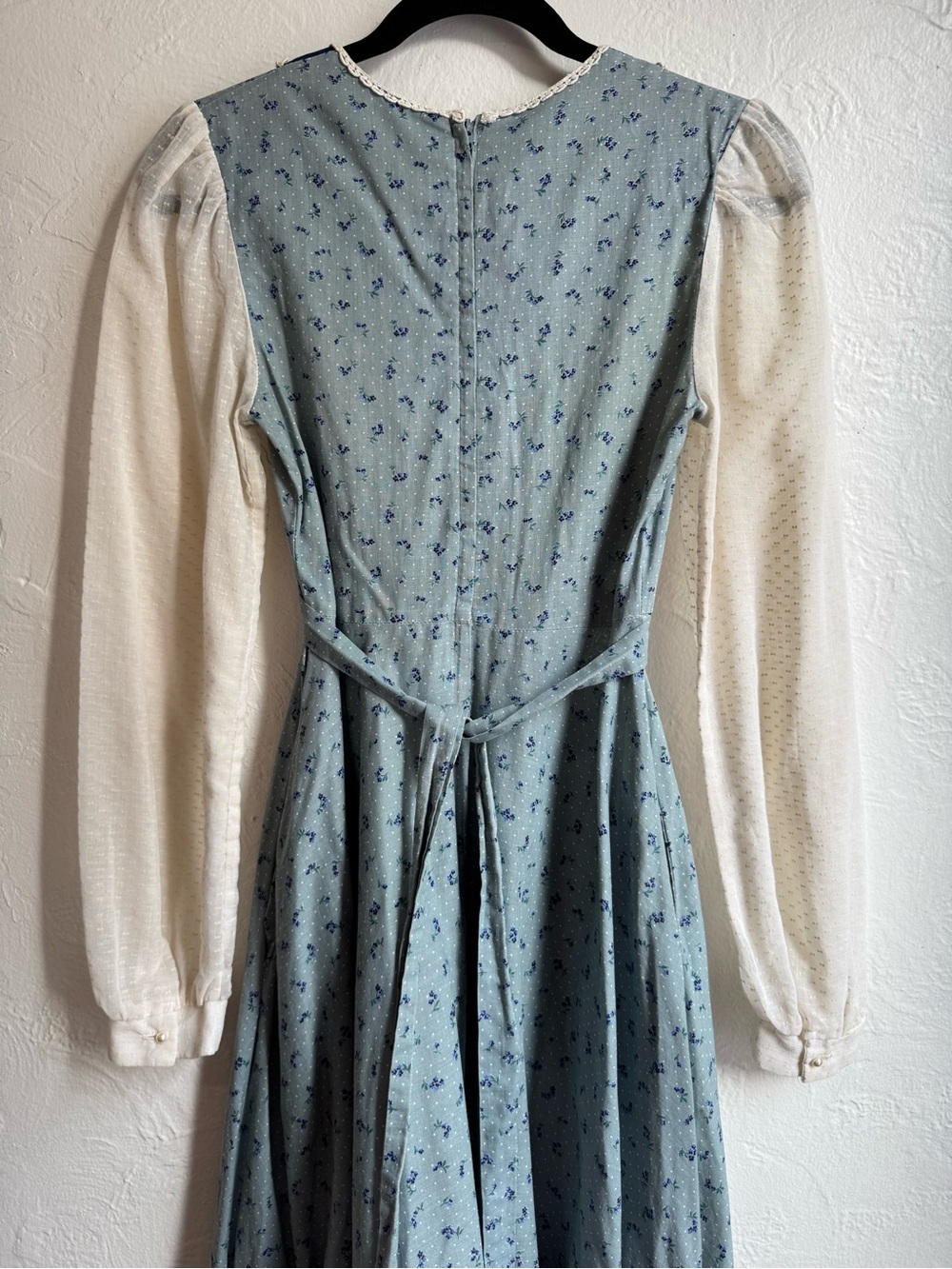 Vintage 1970s by Jessica Blue Calico Prairie Midi Dress with Contrasting Bodice - Picture 7 of 9